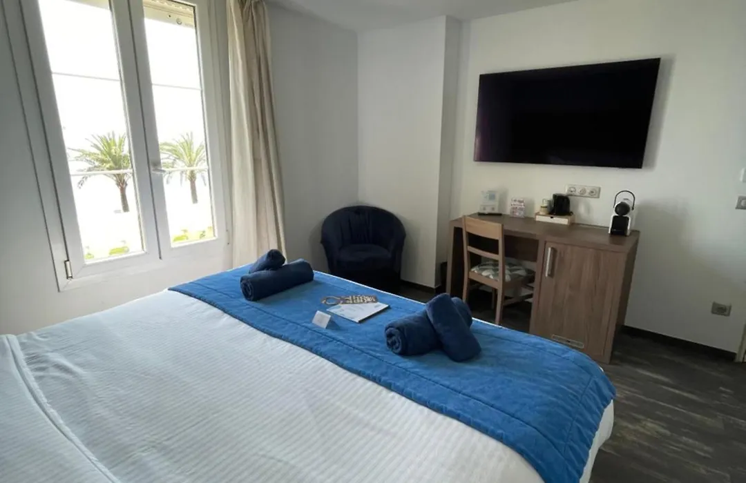Hotel Flots D'Azur Promenade Des Anglais-1